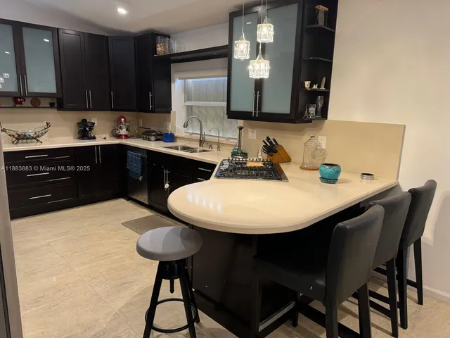 $4,300 | 18864 Northwest 89th Court, Unit 18864, Hialeah, FL 33018