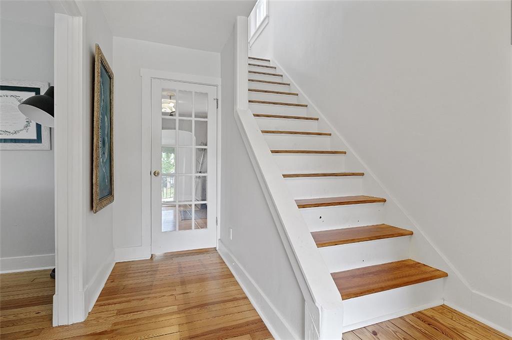109 Delafield Road Pittsburgh, PA 15215 - Photo 5 of 24 Gallery Image 5