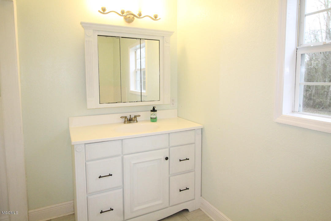 6401 Elder Ferry Road Moss Point, MS 39563 - Photo 30 of 44 4 (5)