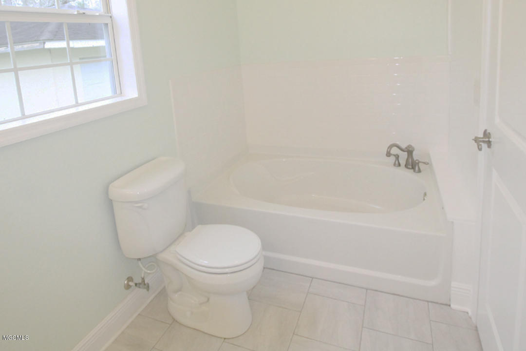 6401 Elder Ferry Road Moss Point, MS 39563 - Photo 31 of 44 4 (6)