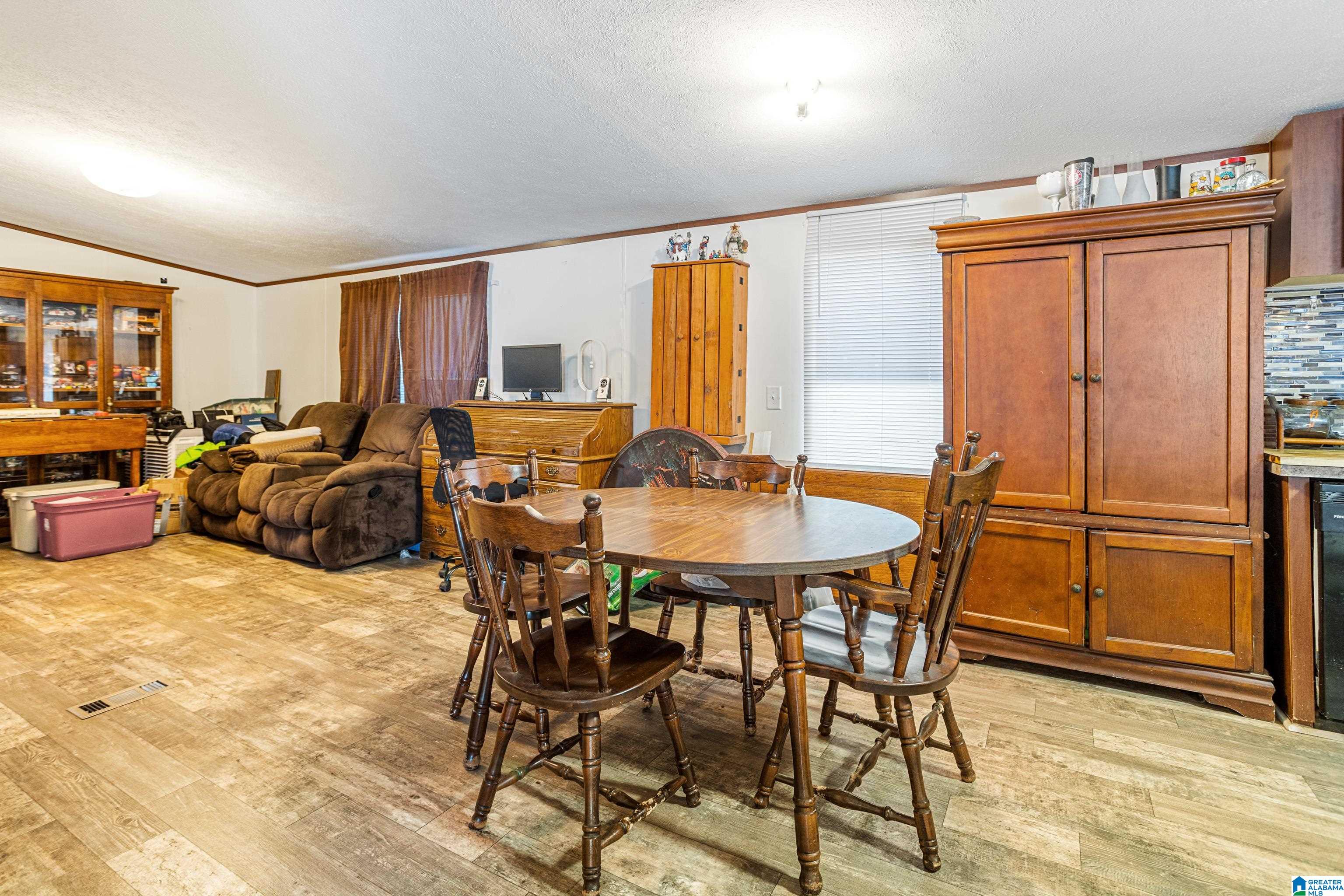 1365 Justice Road Warrior, AL 35180 - Photo 7 of 26