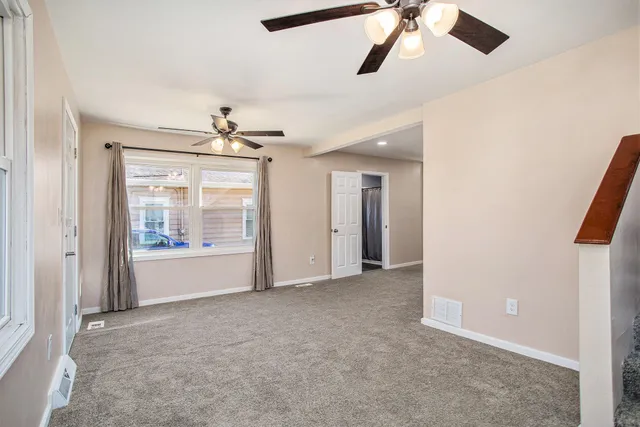 $189,500 | 127 West Argyle Street, Jackson, MI 49202