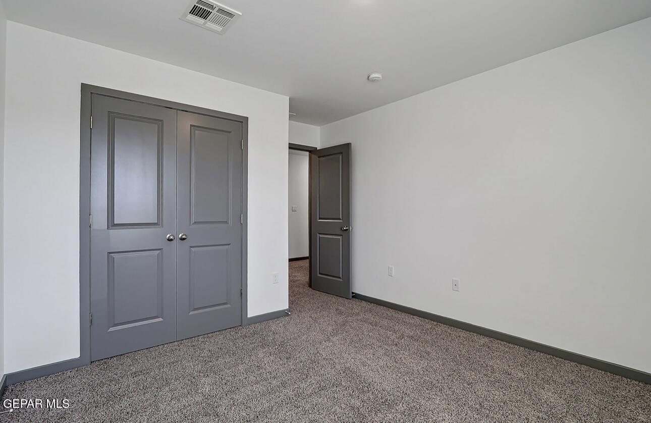 4572 Mark Avizo El Paso, TX 79938 - Photo 26 of 32 IMG_2561 (1)