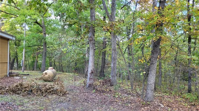 $130,000 | 28530 Shore Road, Warsaw, MO 65355