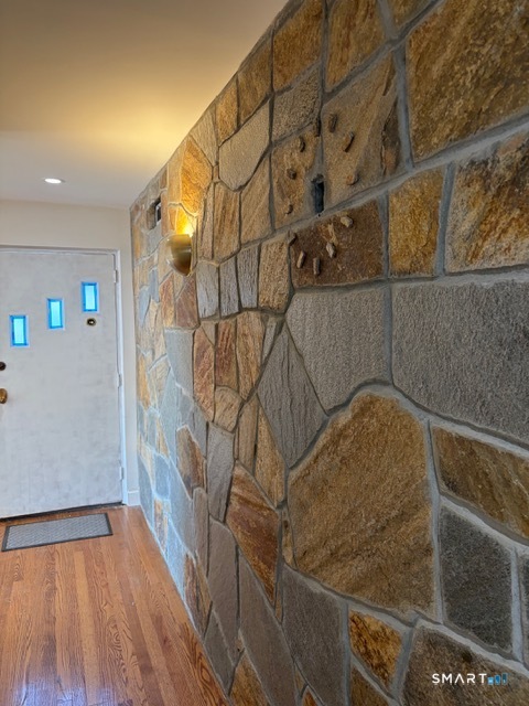 144 Haynes Road West Hartford, CT 06117 - Photo 22 of 23 Gallery Image 22