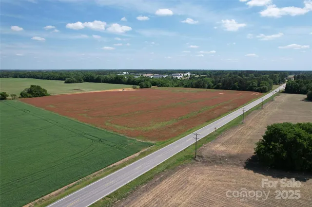 $25,000 | 2 Rogers Lane, Bennettsville, SC 29512