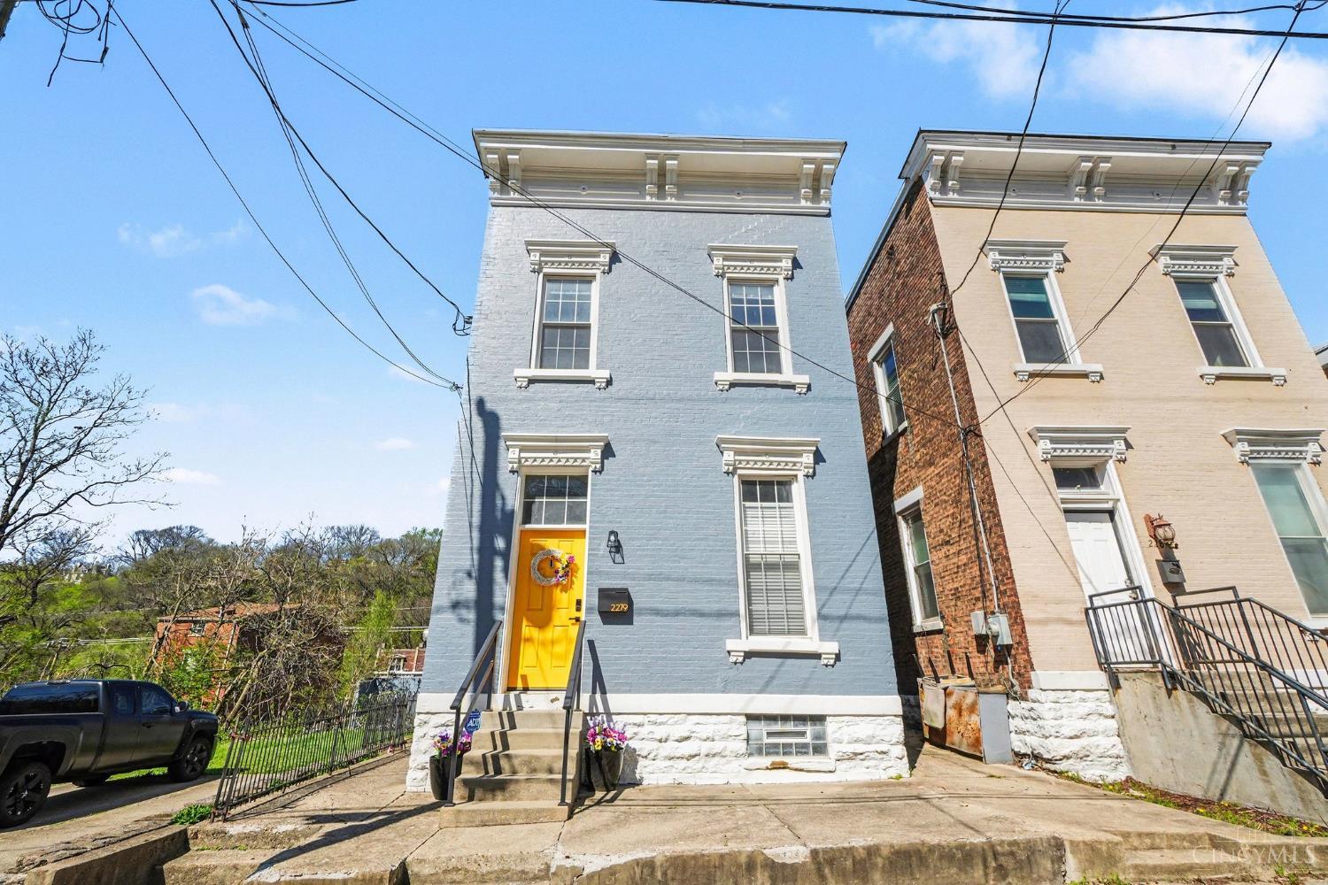 2279 Loth Street Cincinnati, OH 45219 - Photo 1 of 29