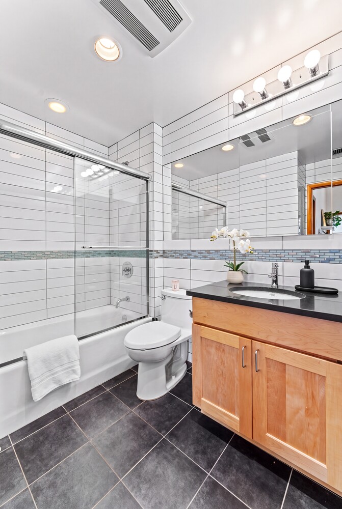 277 Church Street, Unit 4 Manhattan, NY 10013 - Photo 7 of 10