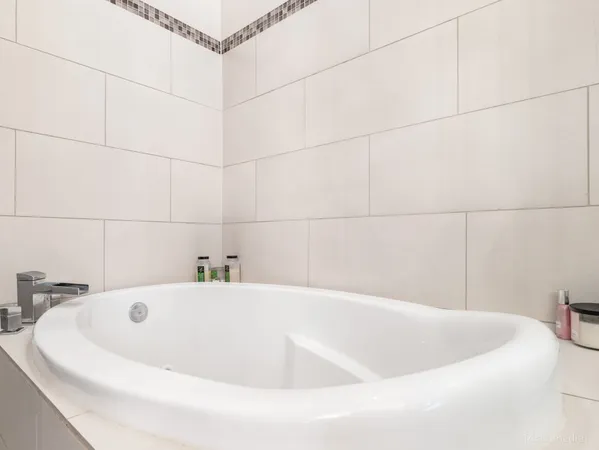 $529,990 | 4608 Nett Street, Unit E, Houston, TX 77007