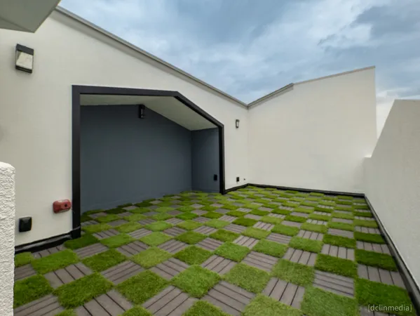 $529,990 | 4608 Nett Street, Unit E, Houston, TX 77007