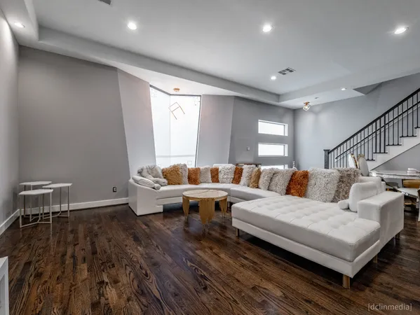 $529,990 | 4608 Nett Street, Unit E, Houston, TX 77007