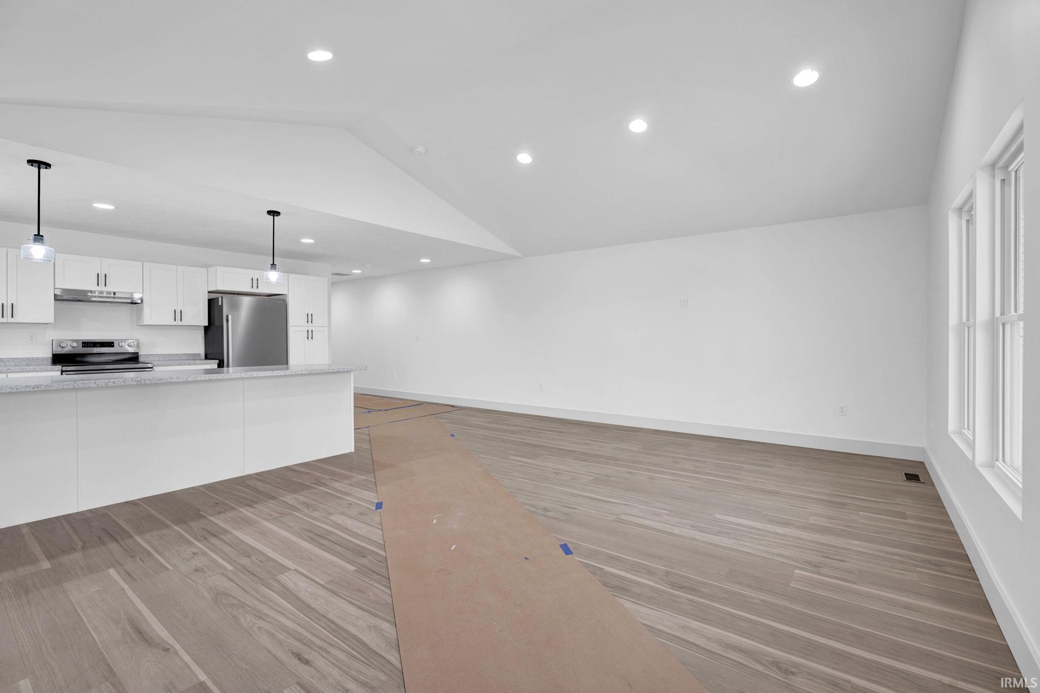 610 West Frank Street Mitchell, IN 47446 - Photo 17 of 25