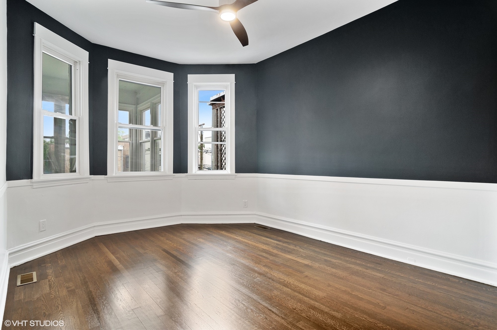 1211 West Addison Street, Unit 2 Chicago, IL 60613 - Photo 6 of 15