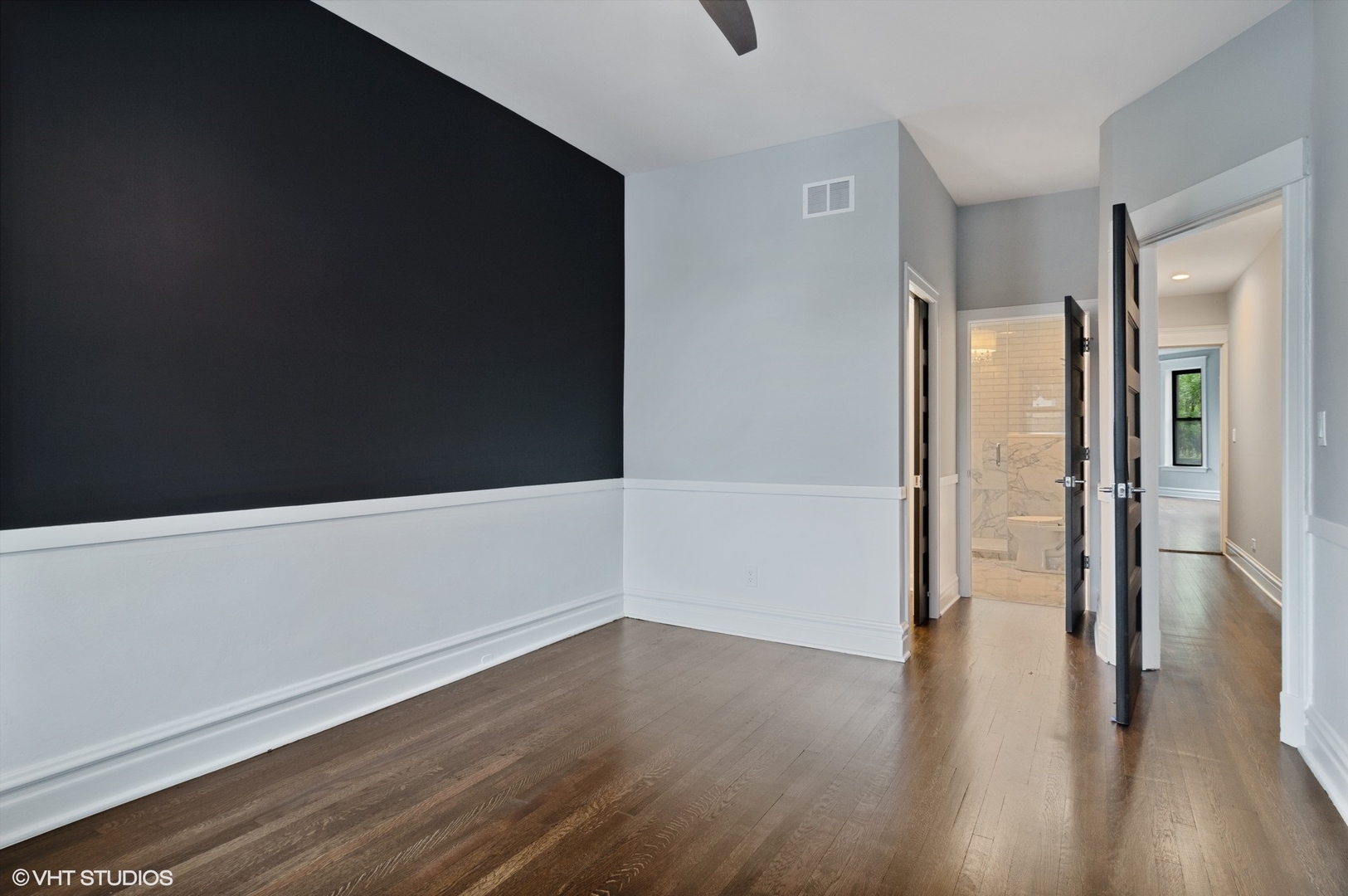 1211 West Addison Street, Unit 2 Chicago, IL 60613 - Photo 7 of 15