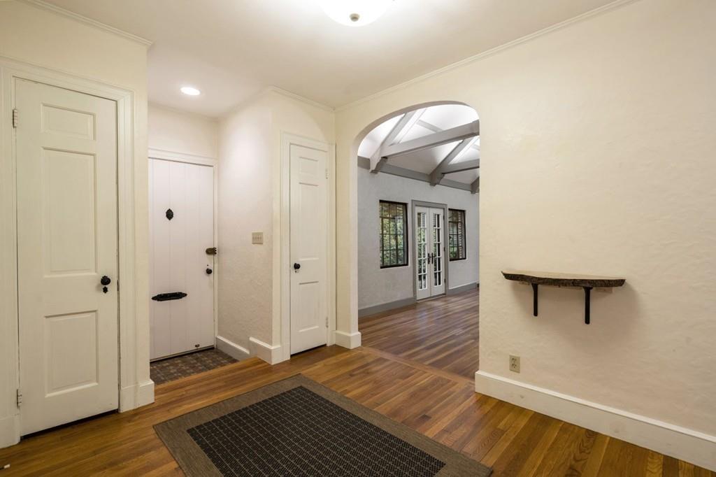 30 Glendale Road Newton, MA 02459 - Photo 8 of 18
