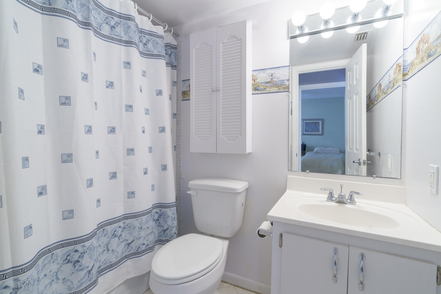 1953 Southwest Palm City Road, Unit 27A Stuart, FL 34994 - Photo 17 of 21 Guest Bathroom