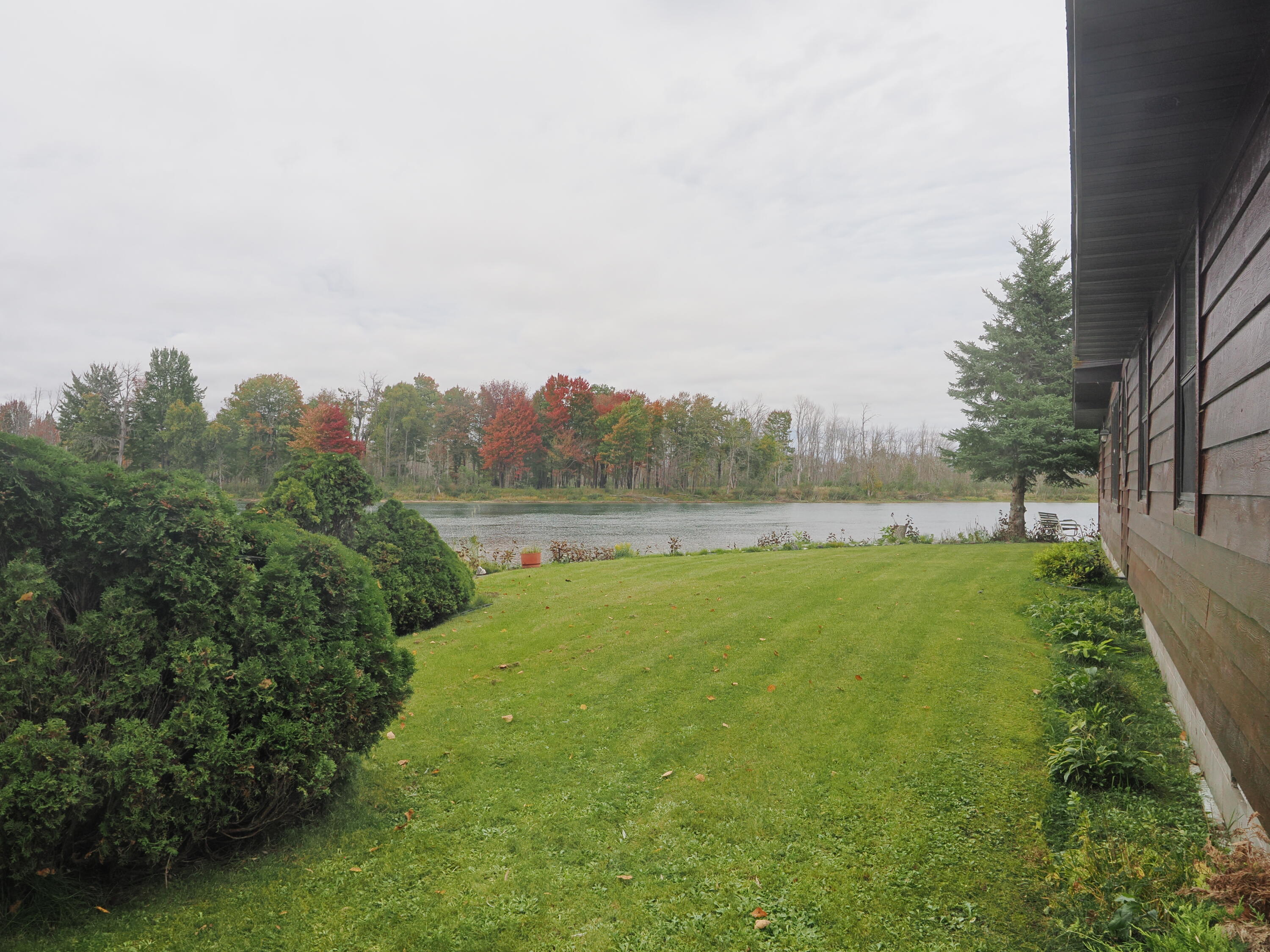 2039 Riverside Drive Sault Ste. Marie, MI 49783 - Photo 40 of 48 Gallery Image 40
