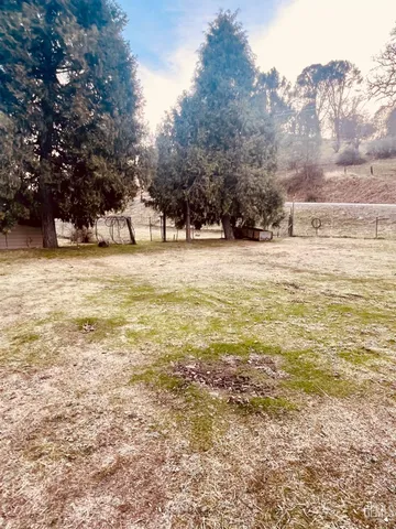 a view of an ocean view