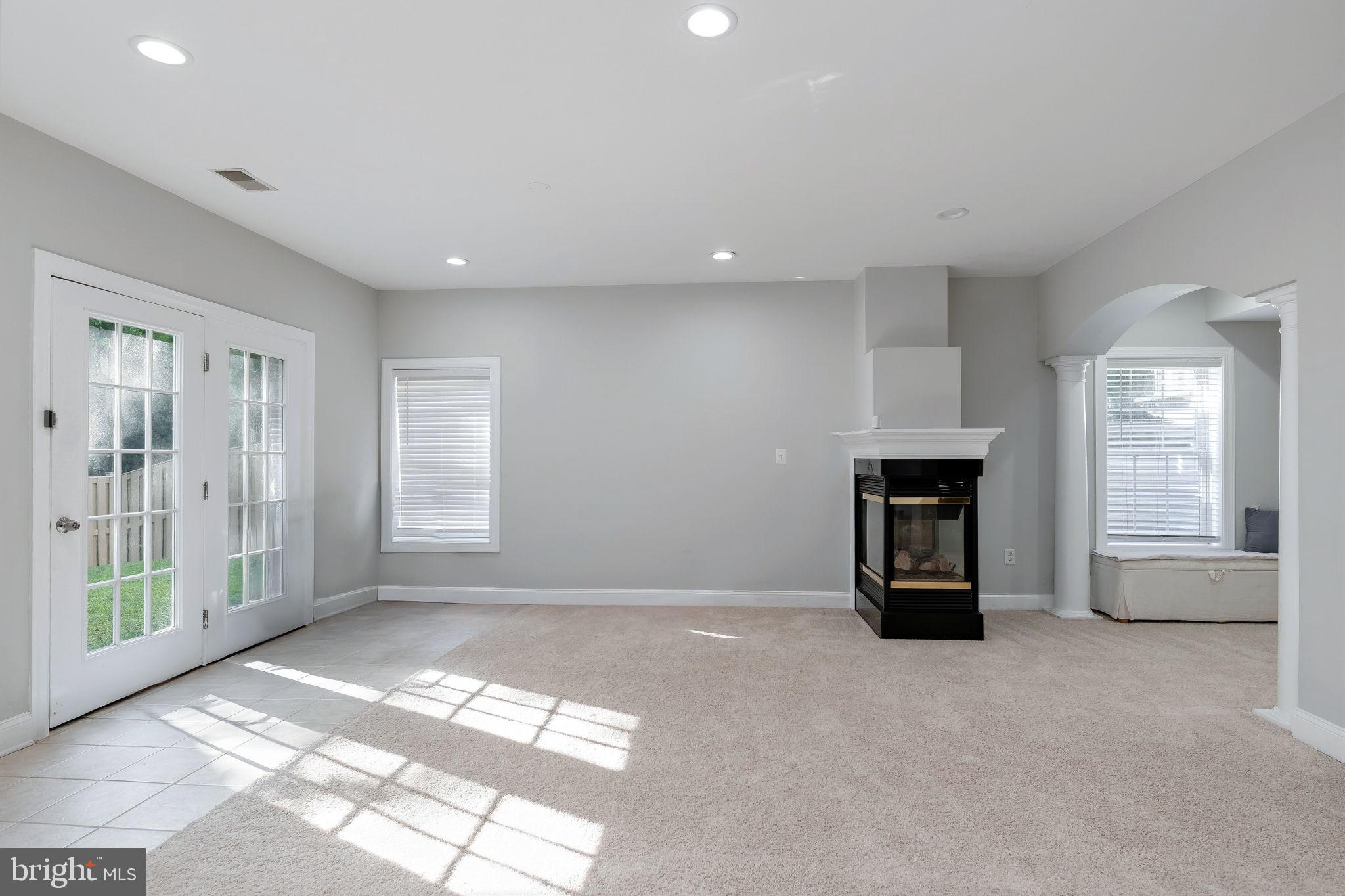 6039 Deer Ridge Trail Springfield, VA 22150 - Photo 62 of 103