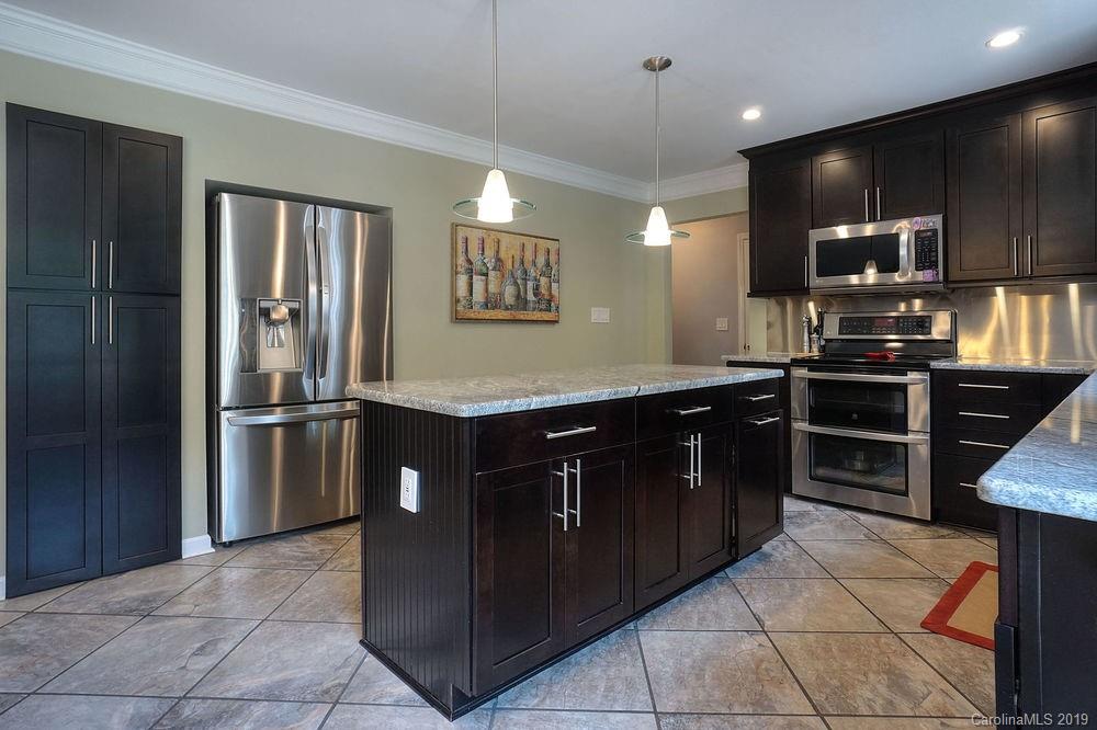 10861 Jim Sossoman Road Midland, NC 28107 - Photo 12 of 37 Gallery Image 12