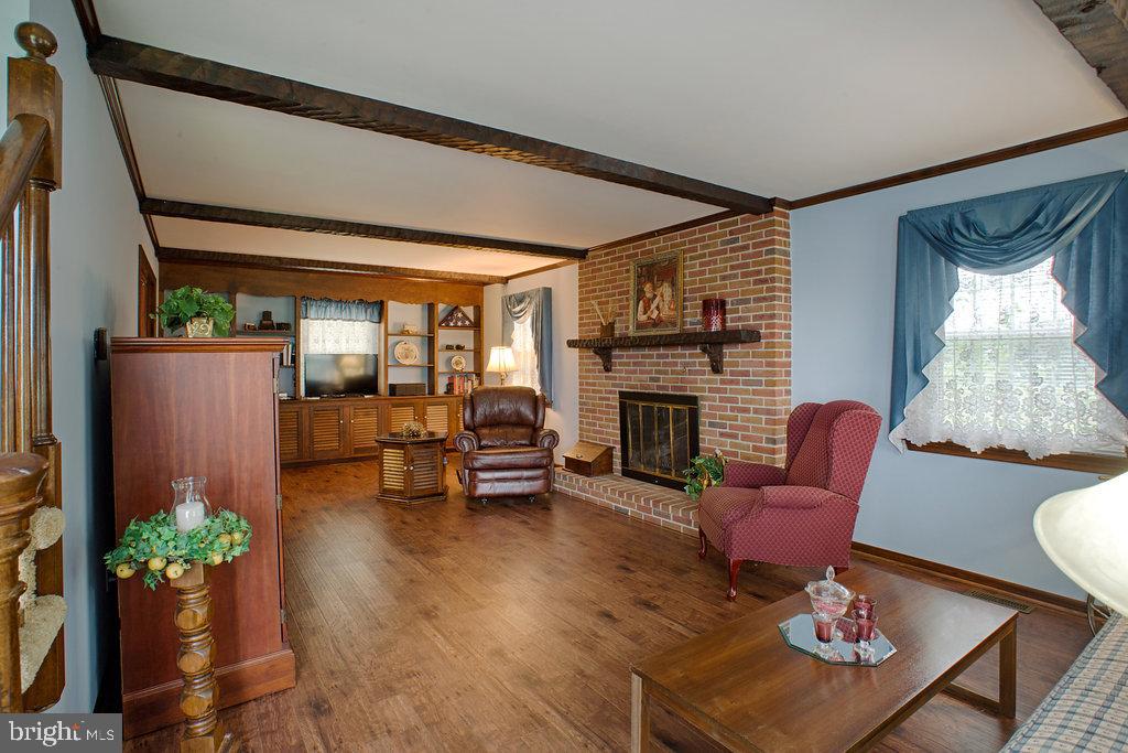 285 Schottie Road Littlestown, PA 17340 - Photo 5 of 20 Gallery Image 5