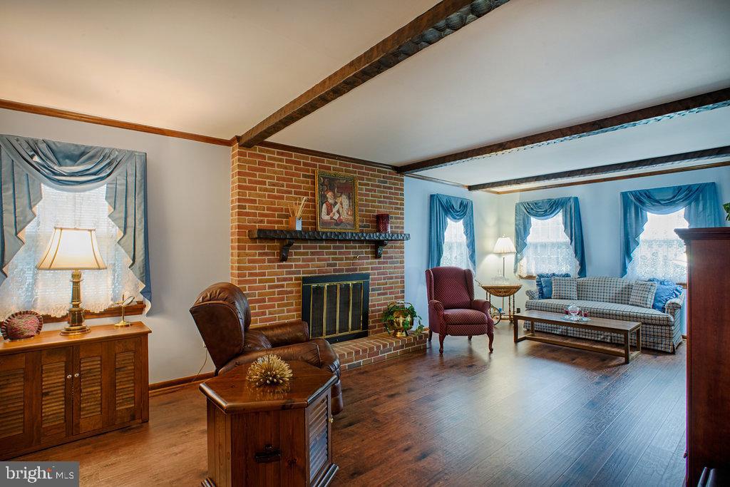 285 Schottie Road Littlestown, PA 17340 - Photo 6 of 20 Gallery Image 6