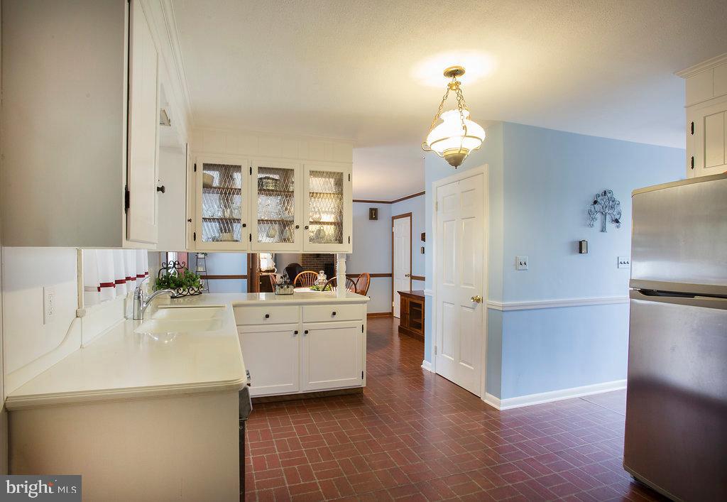 285 Schottie Road Littlestown, PA 17340 - Photo 8 of 20 Gallery Image 8