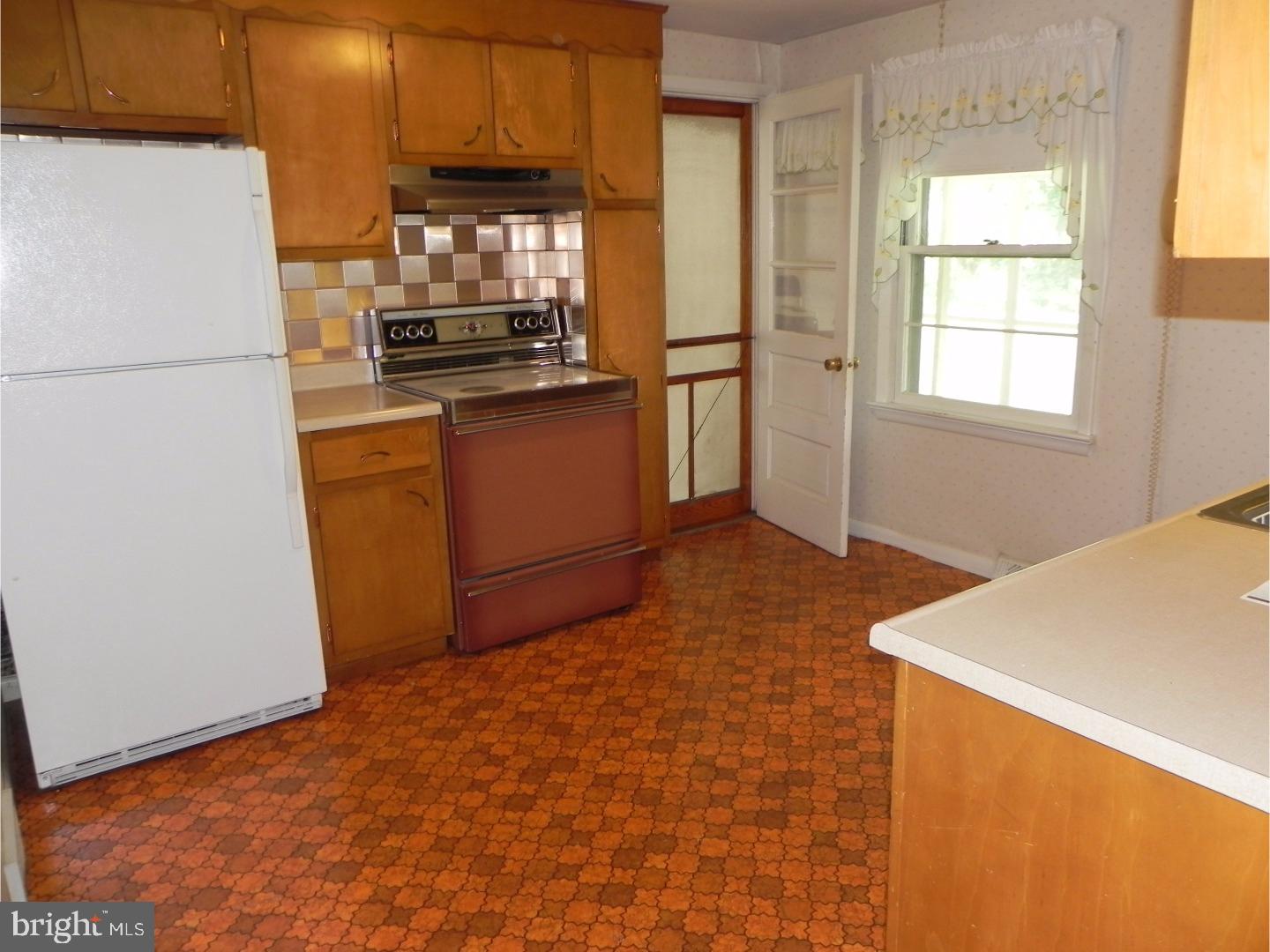 10 Old Willows Road Coatesville, PA 19320 - Photo 3 of 18 Gallery Image 3