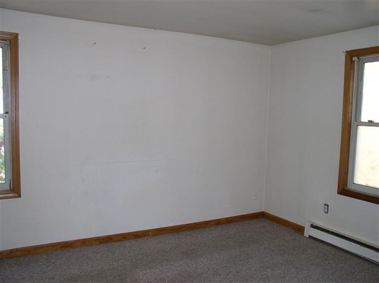 20 Jackbon Road Mashpee, MA 02649 - Photo 15 of 26 an empty room with a window