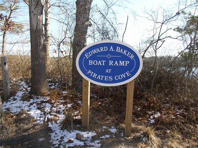 20 Jackbon Road Mashpee, MA 02649 - Photo 24 of 26 a sign on the side of the road
