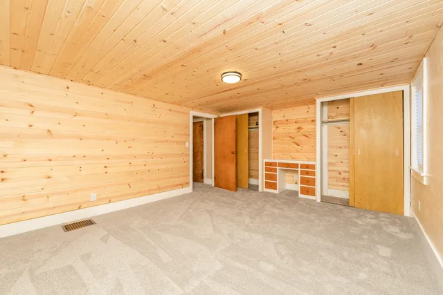 $350,000 | 54516 Silver Street, Mendon, MI 49072