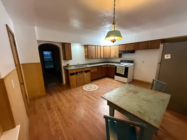 $350,000 | 54516 Silver Street, Mendon, MI 49072