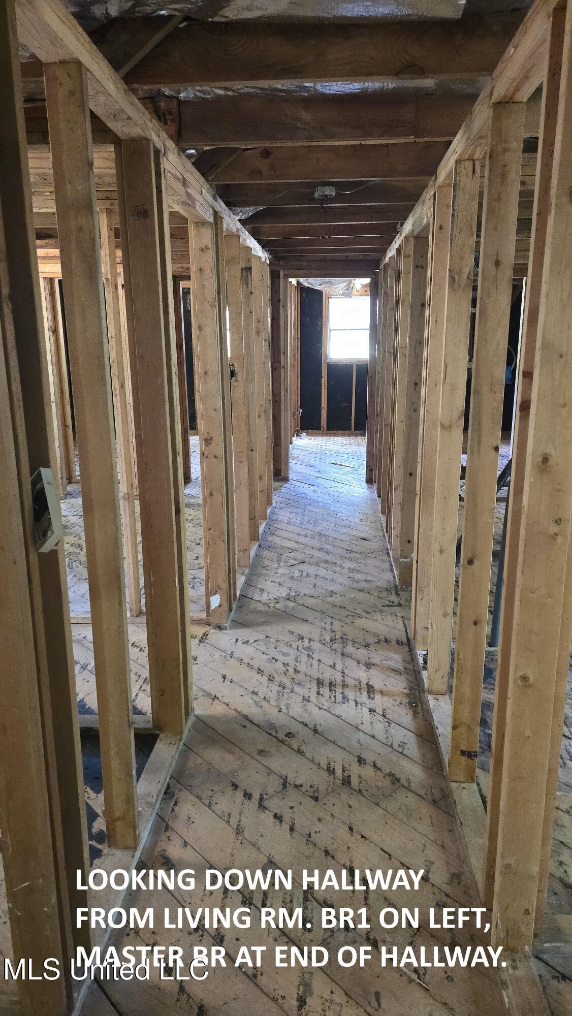 338 Davis Road Byhalia, MS 38611 - Photo 6 of 17 20250805_132203