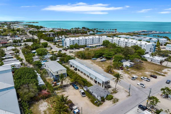 $385,000 | 245 41st Street, Marathon, FL 33050