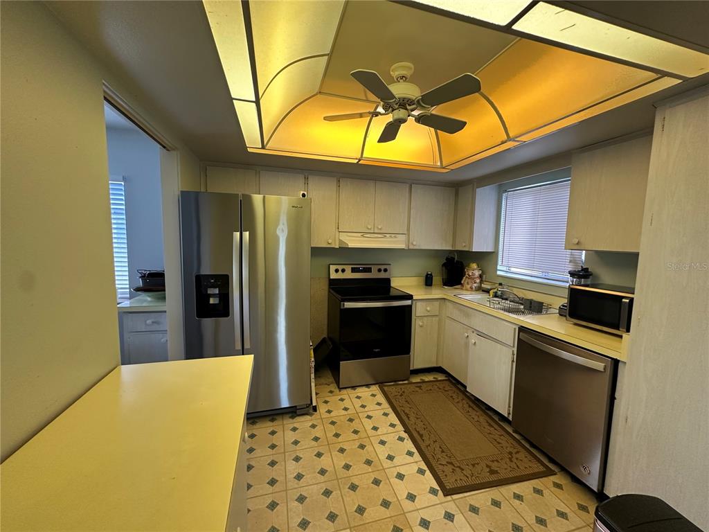 3824 Roxane Boulevard, Unit 155 Sarasota, FL 34235 - Photo 14 of 14 Gallery Image 14