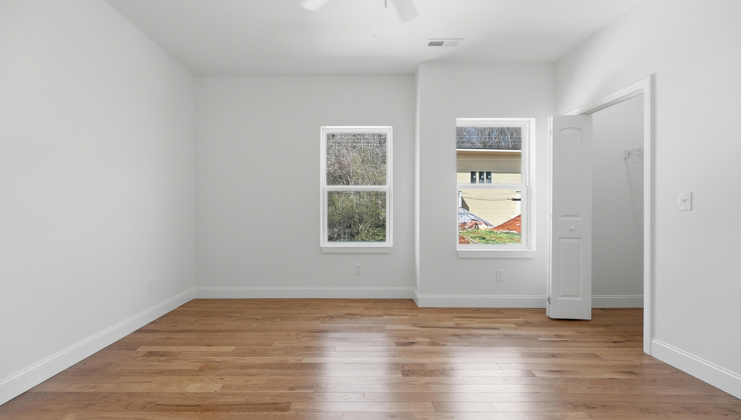 930 Lullwater Road Red Bank, TN 37405 - Photo 43 of 54 930 lullwater rd-35