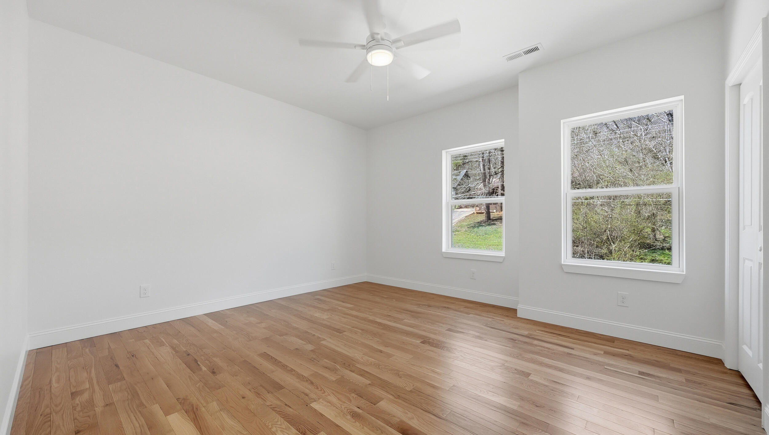 930 Lullwater Road Red Bank, TN 37405 - Photo 44 of 54 930 lullwater rd-34