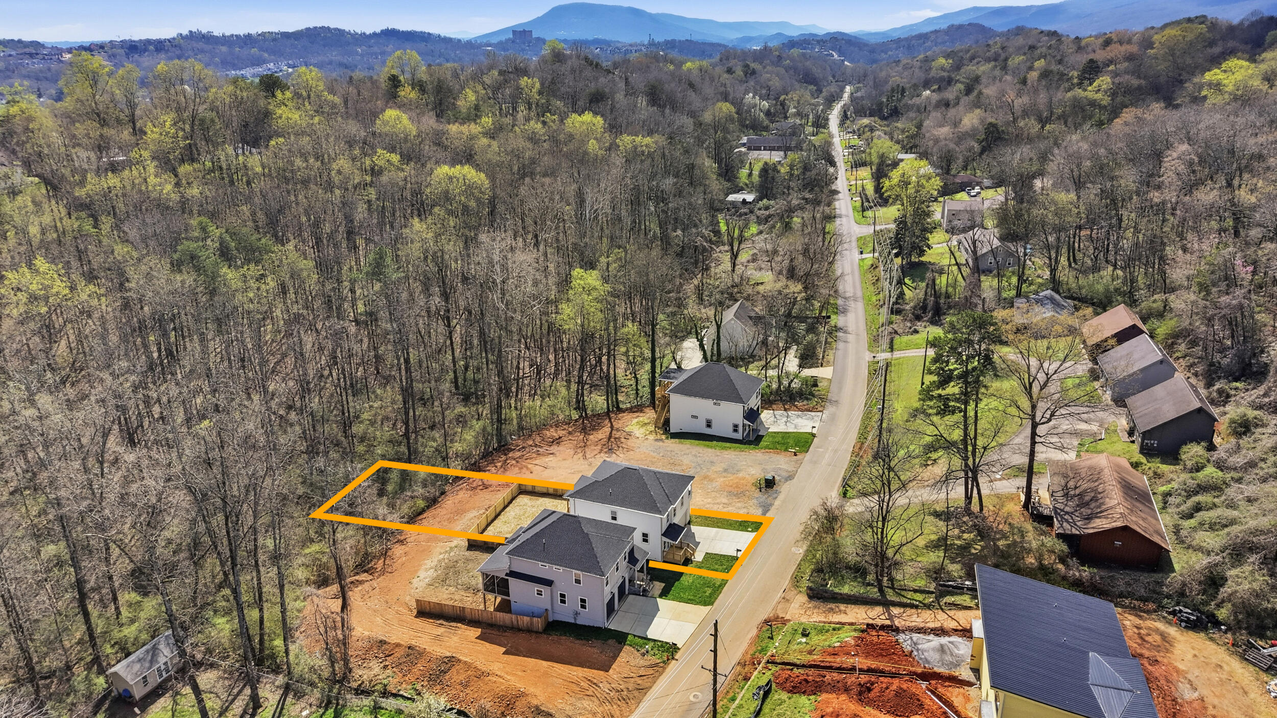 930 Lullwater Road Red Bank, TN 37405 - Photo 52 of 54 930 lullwater rd-56