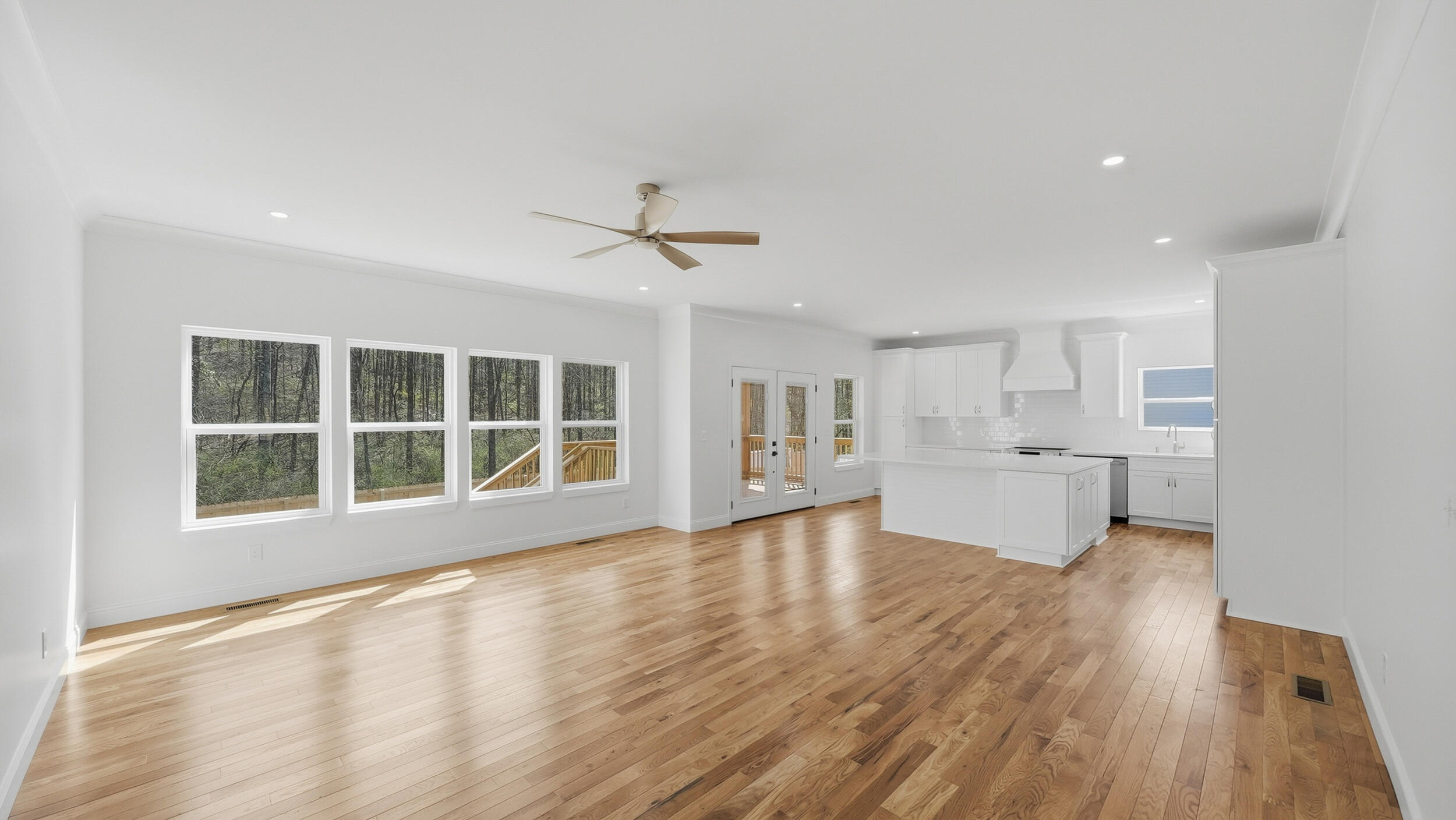 930 Lullwater Road Red Bank, TN 37405 - Photo 9 of 54 930 lullwater rd-8