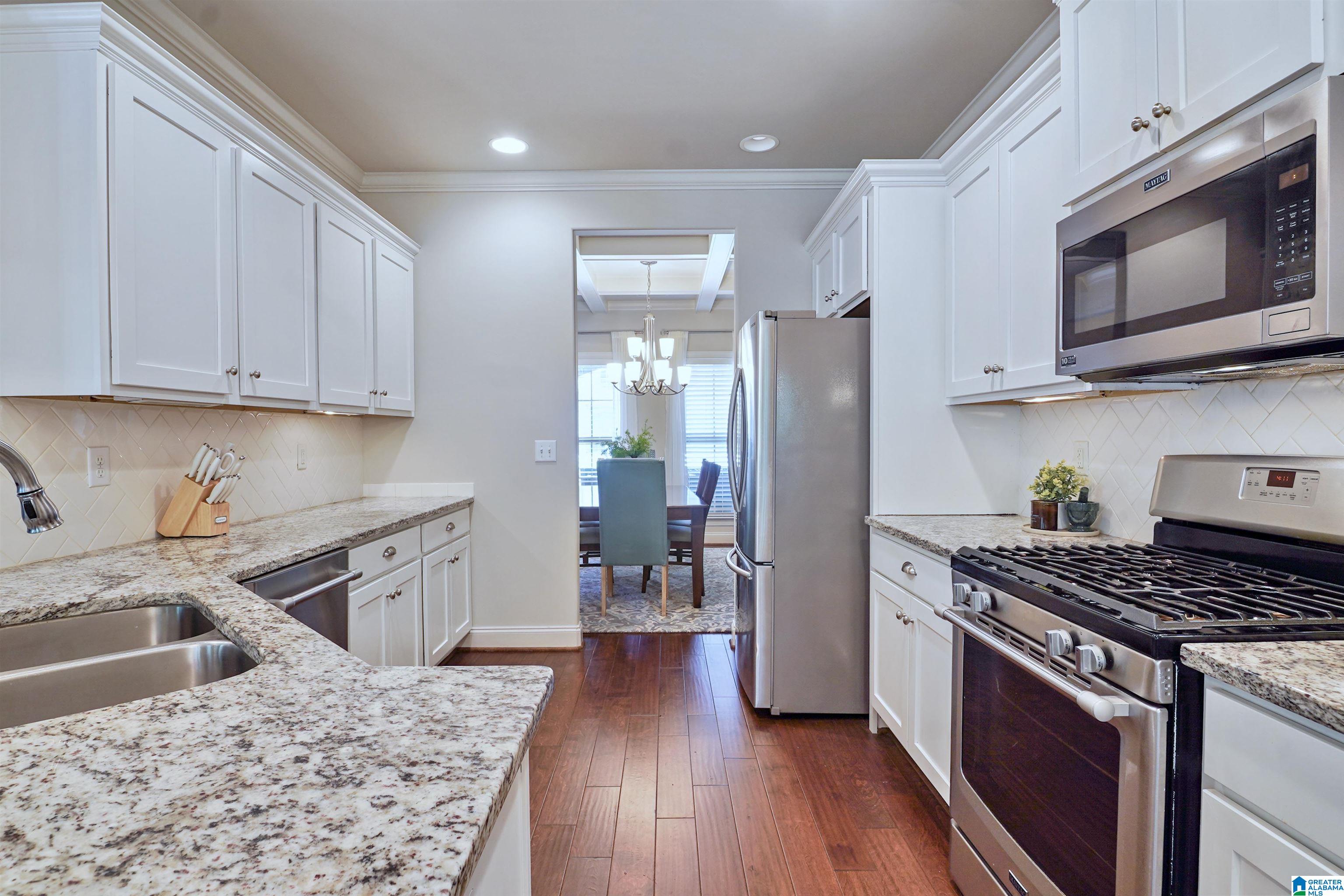 350 Strathaven Circle Pelham, AL 35124 - Photo 19 of 45