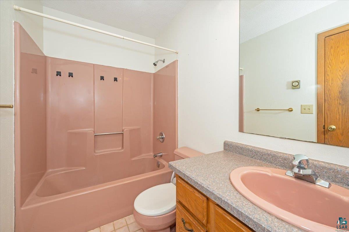 420 Hartley Lane Duluth, MN 55803 - Photo 12 of 29