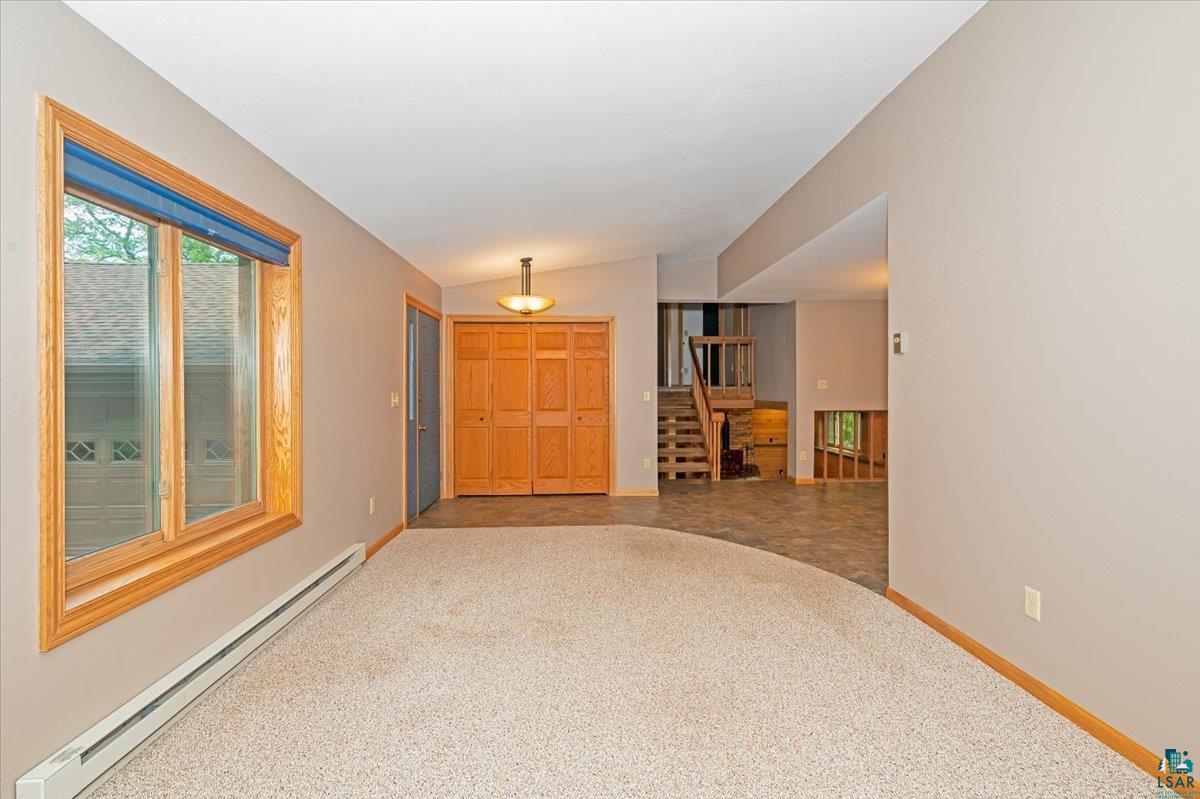 420 Hartley Lane Duluth, MN 55803 - Photo 6 of 29