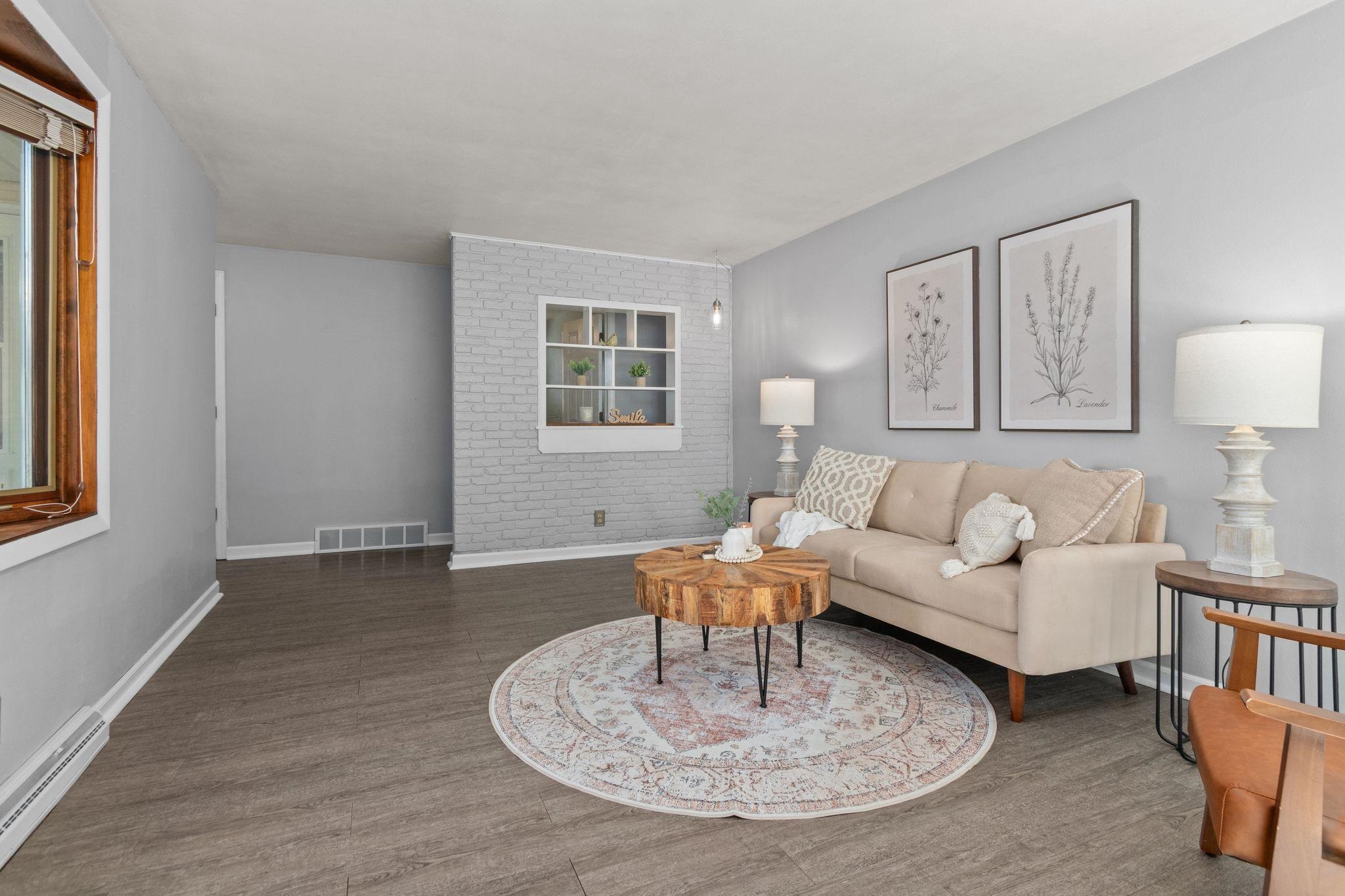 2213 North Bennett Street Appleton, WI 54914 - Photo 4 of 40