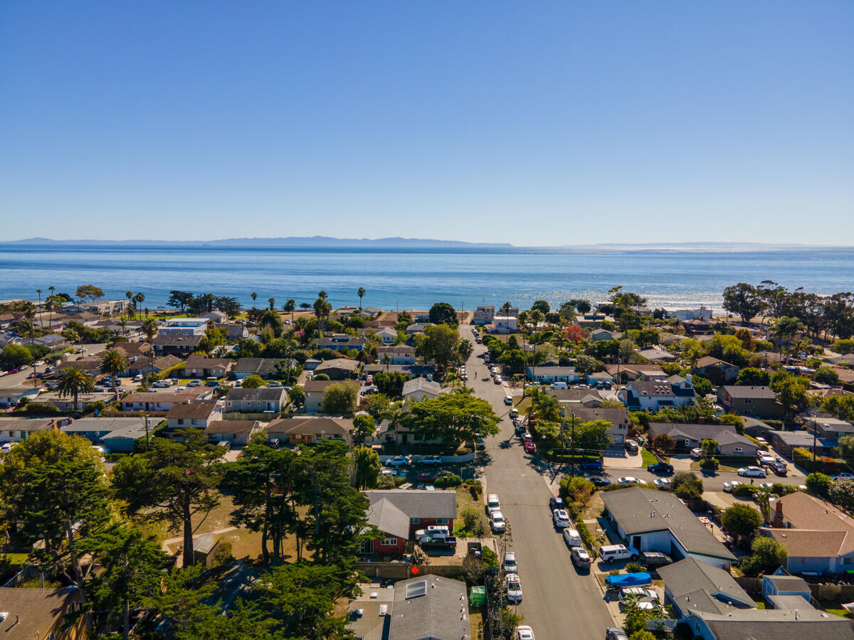 6845 Pasado Road Goleta, CA 93117 - Photo 11 of 16 an aerial view of multiple house with outdoor space