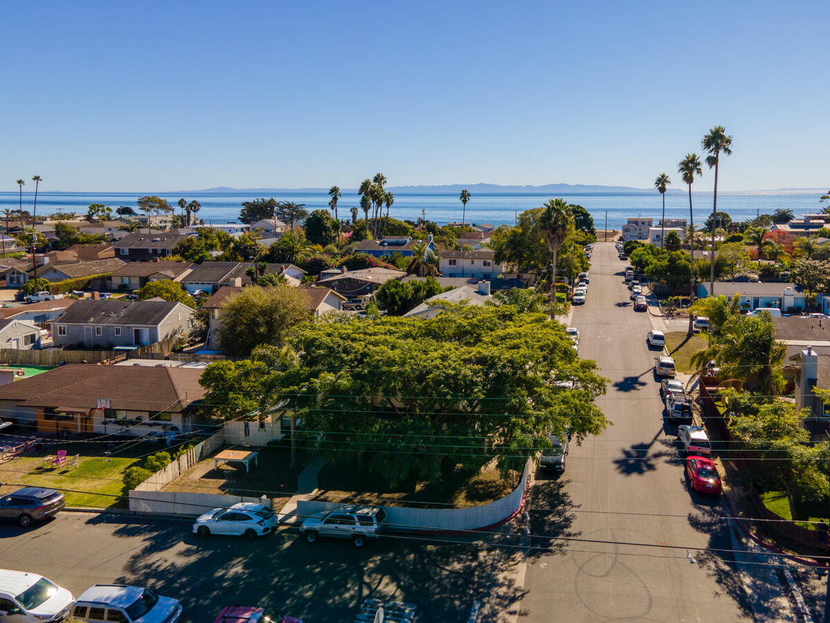 6845 Pasado Road Goleta, CA 93117 - Photo 12 of 16 a view of a city