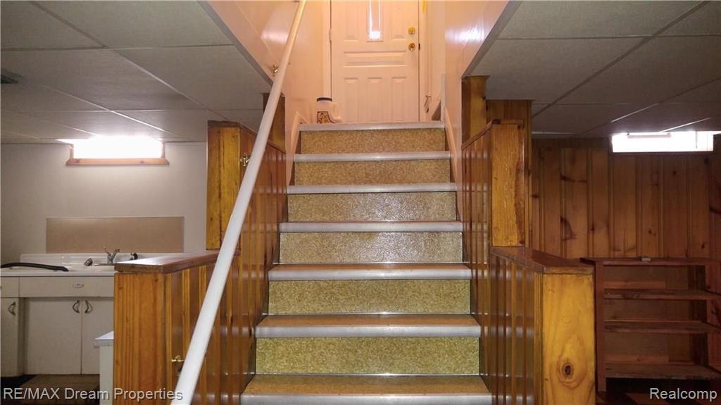 9023 Evergreen Road Detroit, MI 48228 - Photo 21 of 25