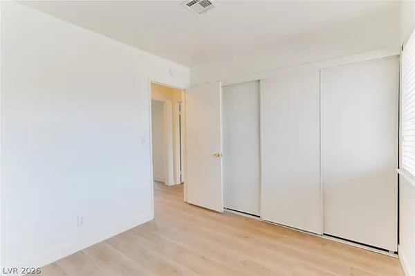 $1,945 | 6224 Meadow Vista Lane, Las Vegas, NV 89103