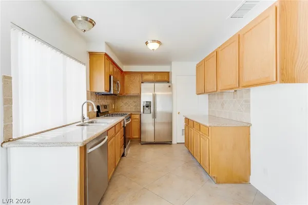 $1,945 | 6224 Meadow Vista Lane, Las Vegas, NV 89103