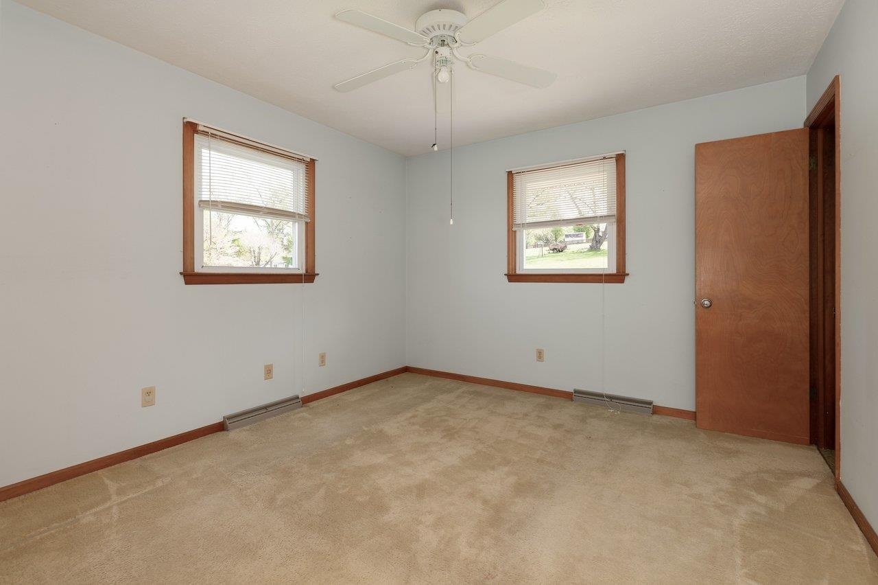 947 Greendale Road Harrisonburg, VA 22801 - Photo 16 of 54