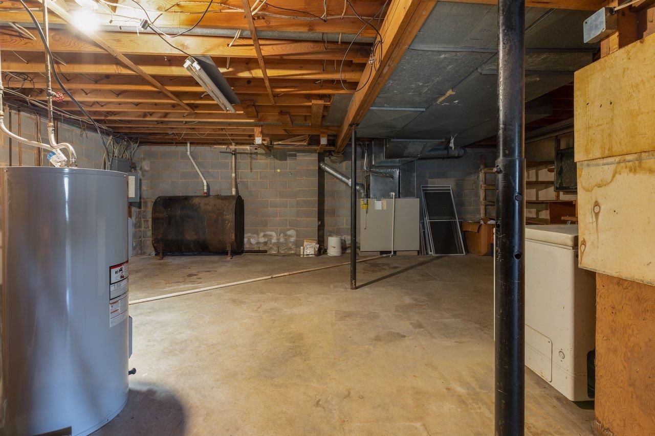 947 Greendale Road Harrisonburg, VA 22801 - Photo 31 of 54